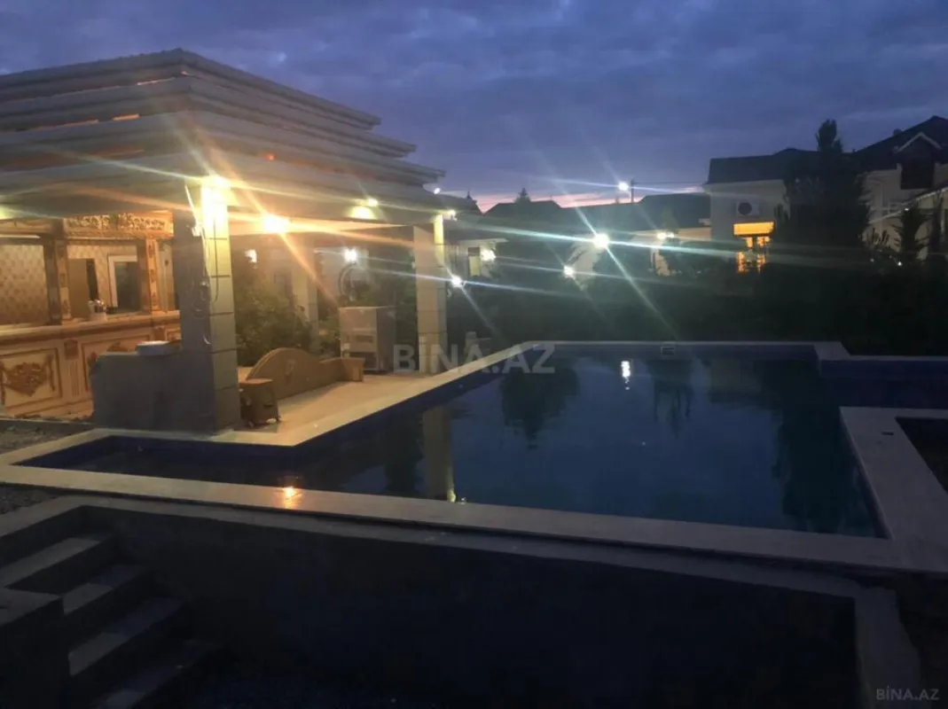 Kirayə verilir 5 otaqlı həyət evi 200 m²