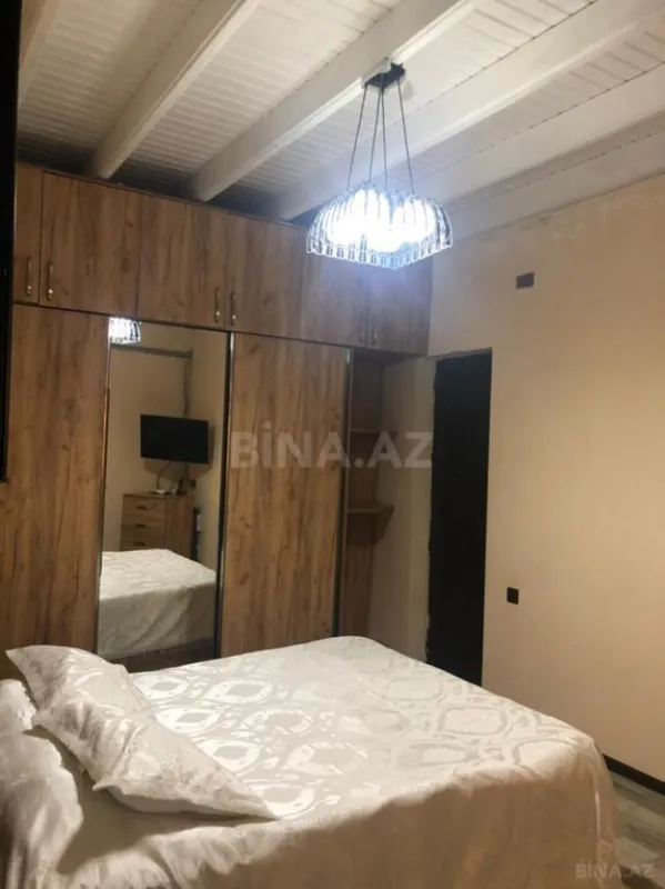 Kirayə verilir 5 otaqlı həyət evi 200 m²