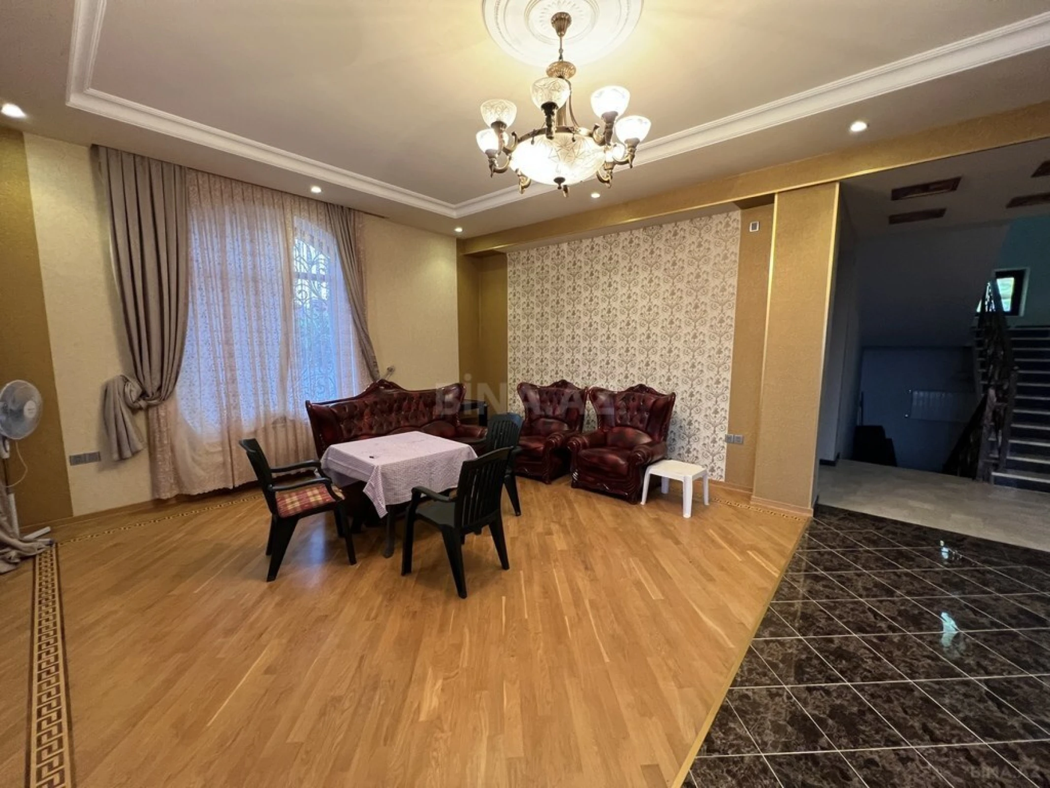 Kirayə verilir həyət evi 280 m²