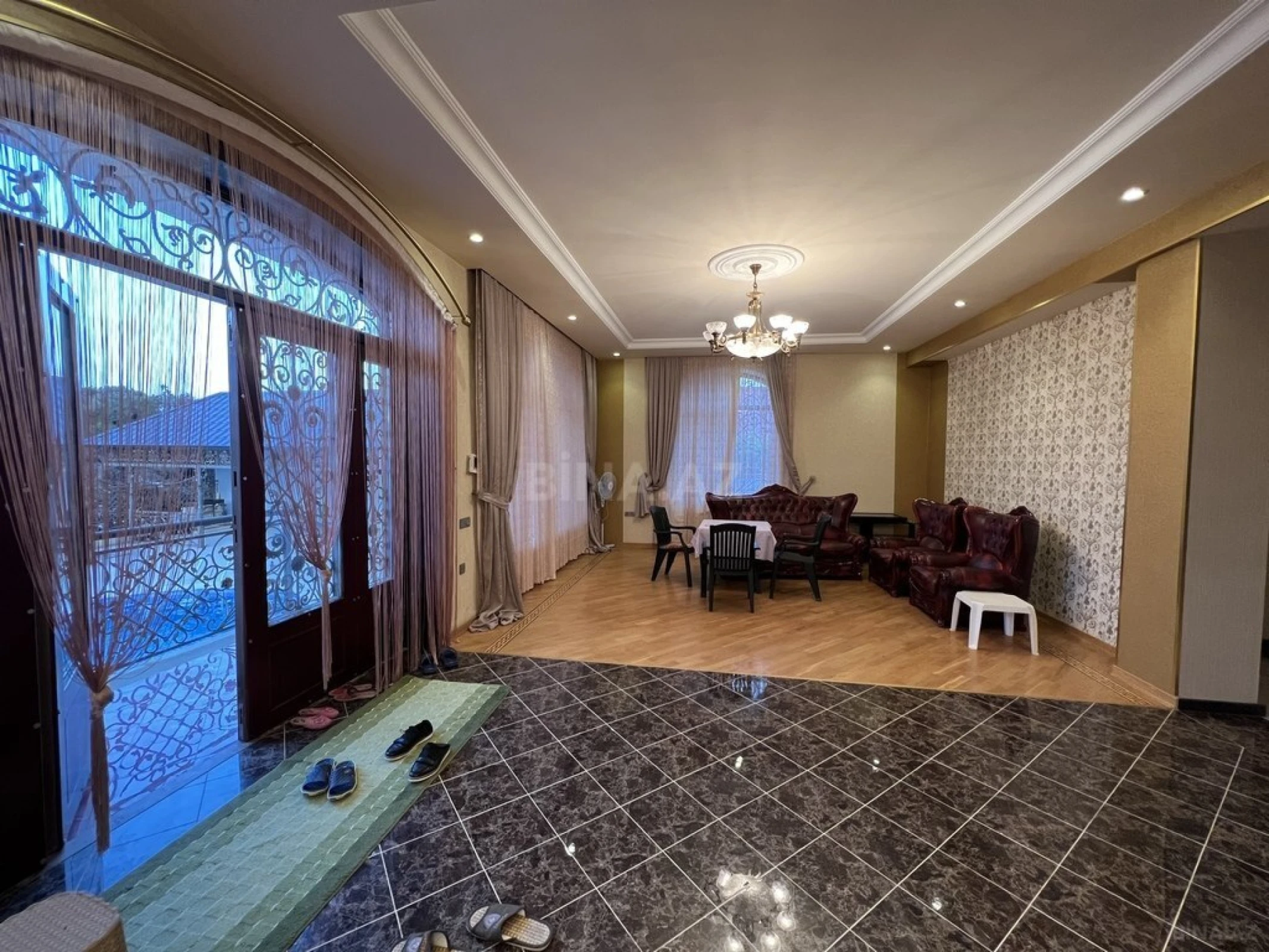 Kirayə verilir həyət evi 280 m²