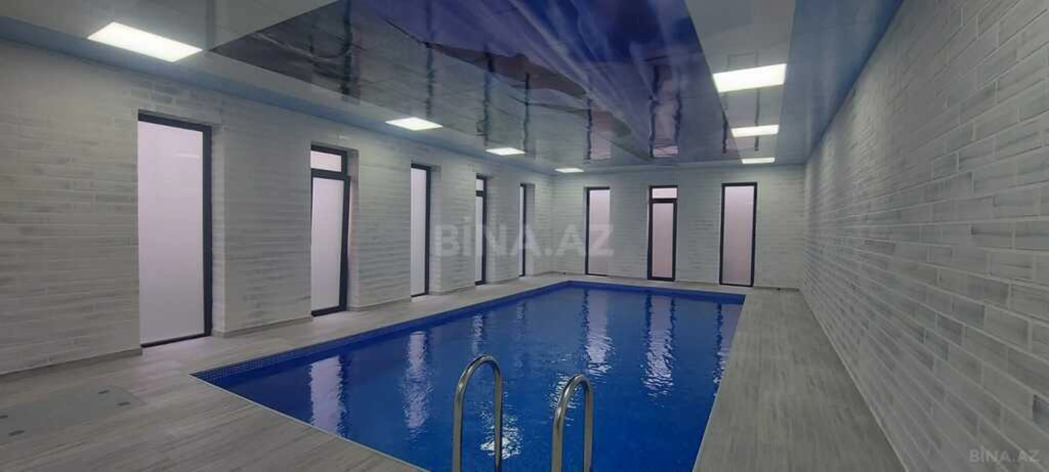 Satılır 7 otaqlı həyət evi 500 m²