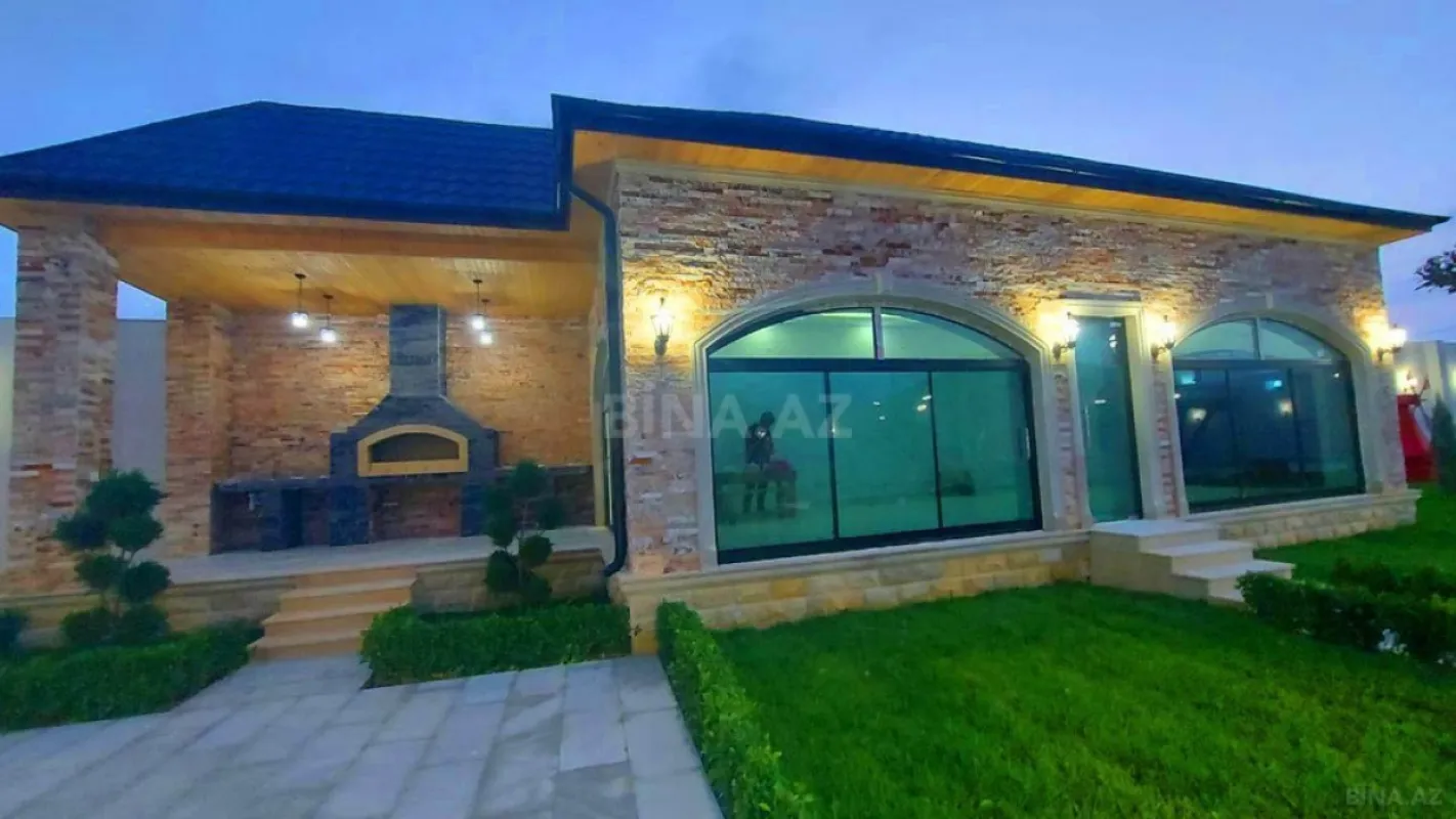 Satılır 7 otaqlı həyət evi 500 m²