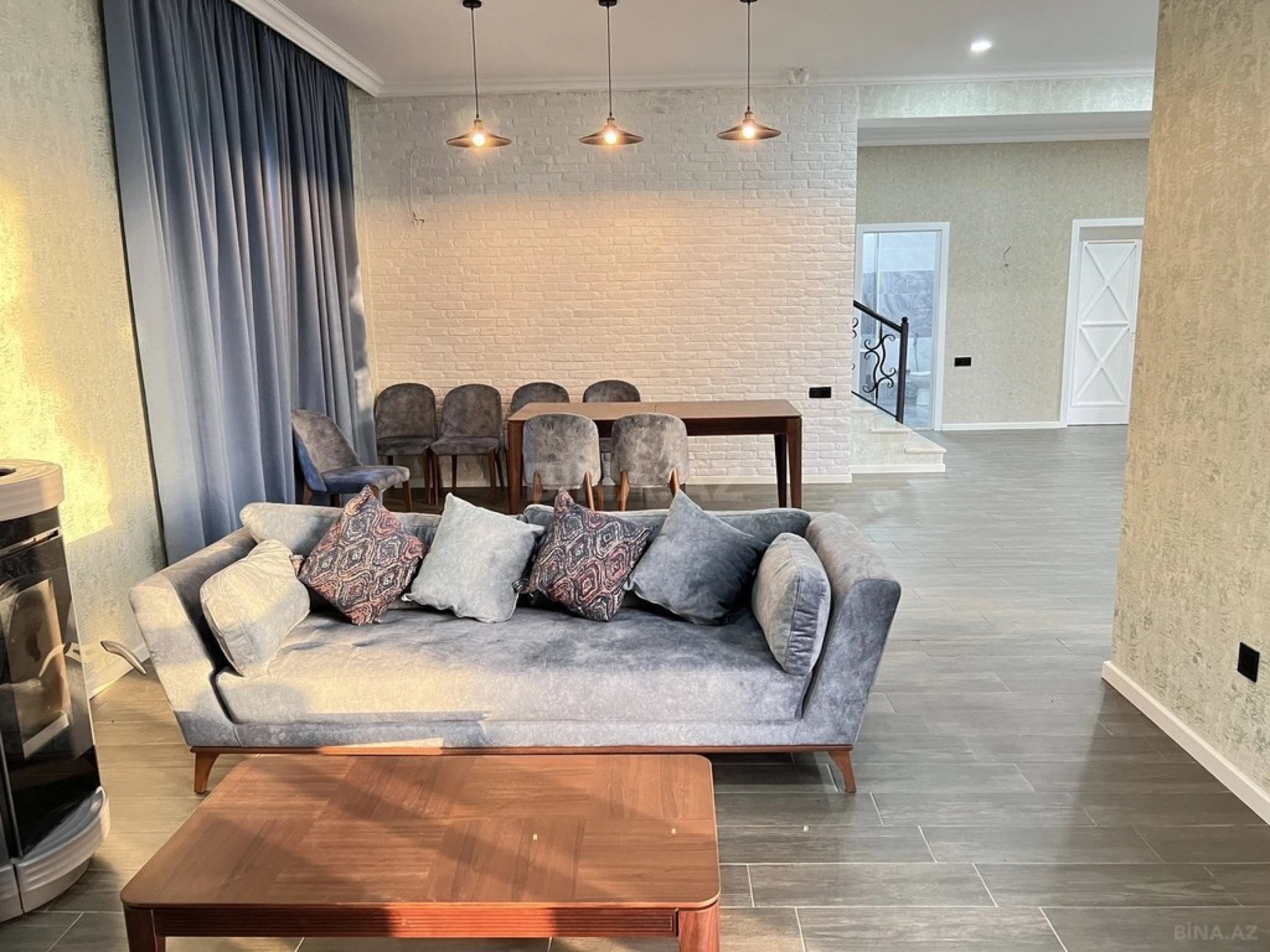 Kirayə verilir 5 otaqlı həyət evi 420 m²