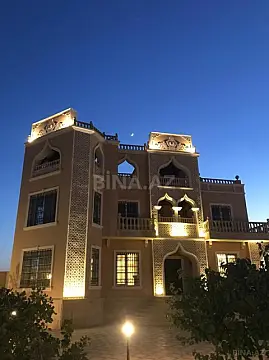 Kirayə verilir 6 otaqlı həyət evi 670 m²