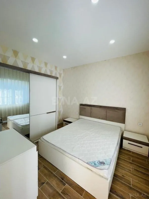 Kirayə verilir 5 otaqlı həyət evi 250 m²