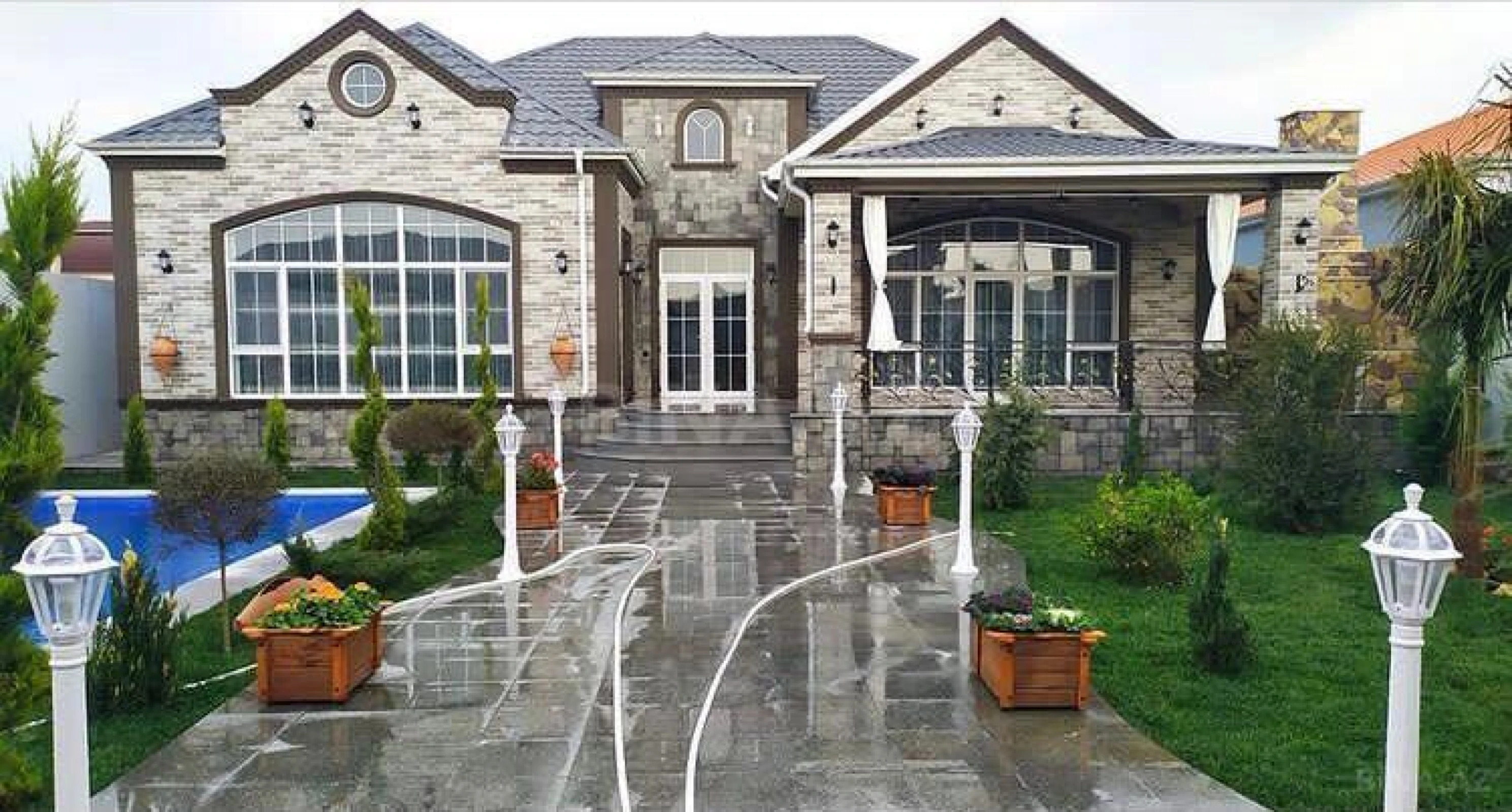 Kirayə verilir 4 otaqlı həyət evi 200 m²