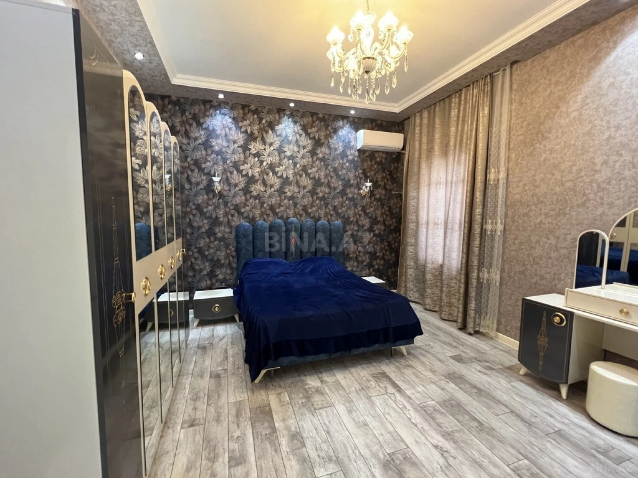 Kirayə verilir 4 otaqlı həyət evi 200 m²