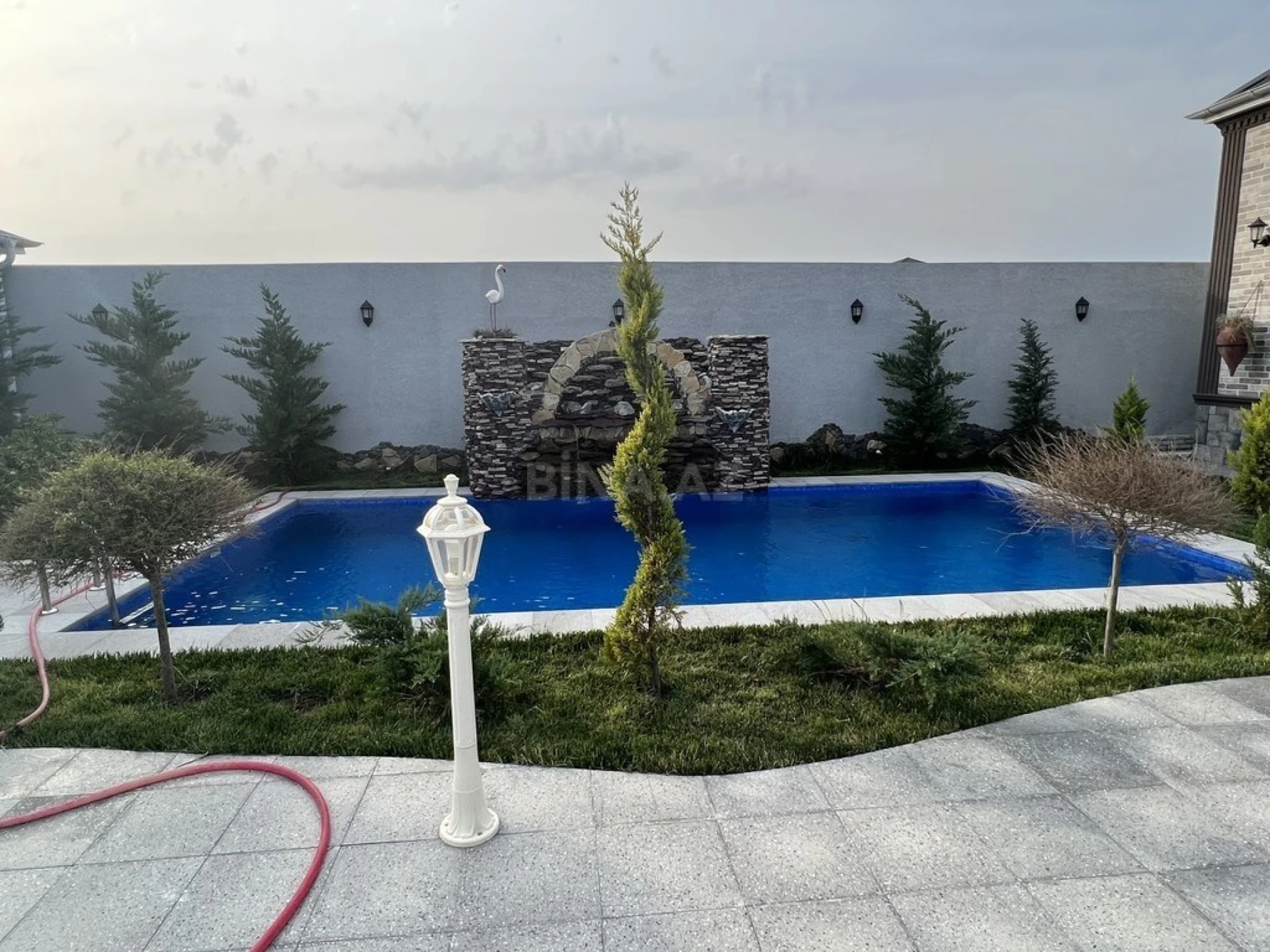 Kirayə verilir 4 otaqlı həyət evi 200 m²