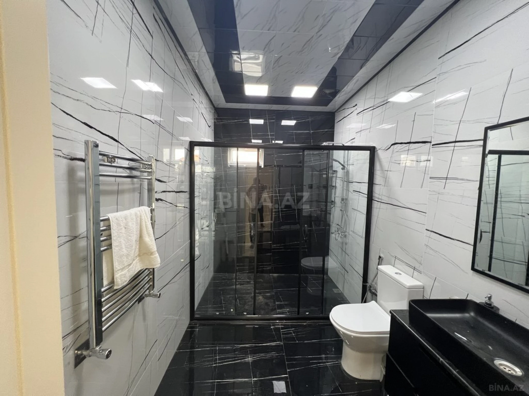 Kirayə verilir 4 otaqlı həyət evi 200 m²