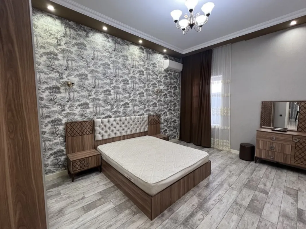 Kirayə verilir 4 otaqlı həyət evi 200 m²