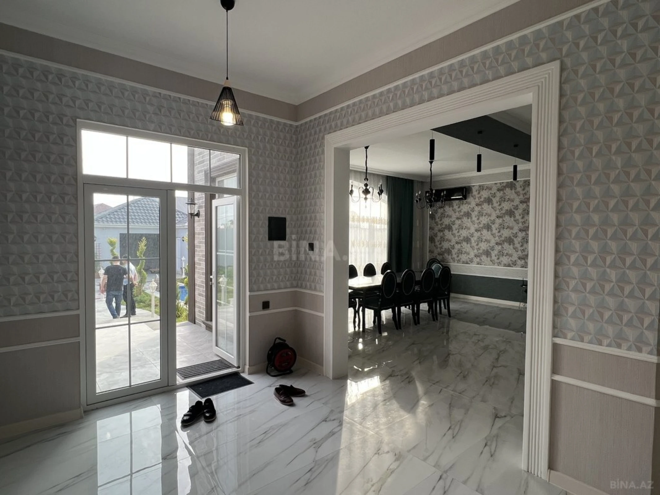 Kirayə verilir 4 otaqlı həyət evi 200 m²