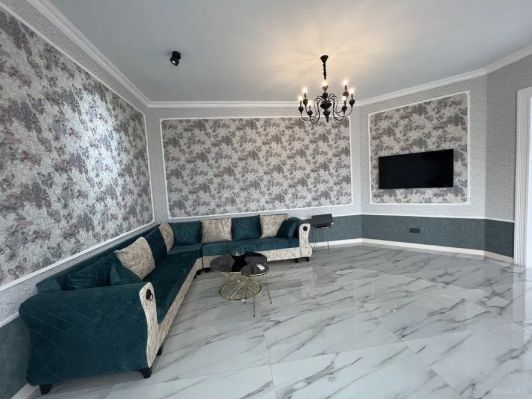 Kirayə verilir 4 otaqlı həyət evi 200 m²