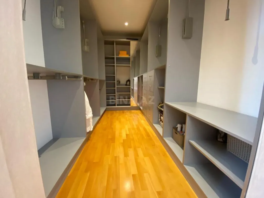 Kirayə verilir 6 otaqlı həyət evi 350 m²