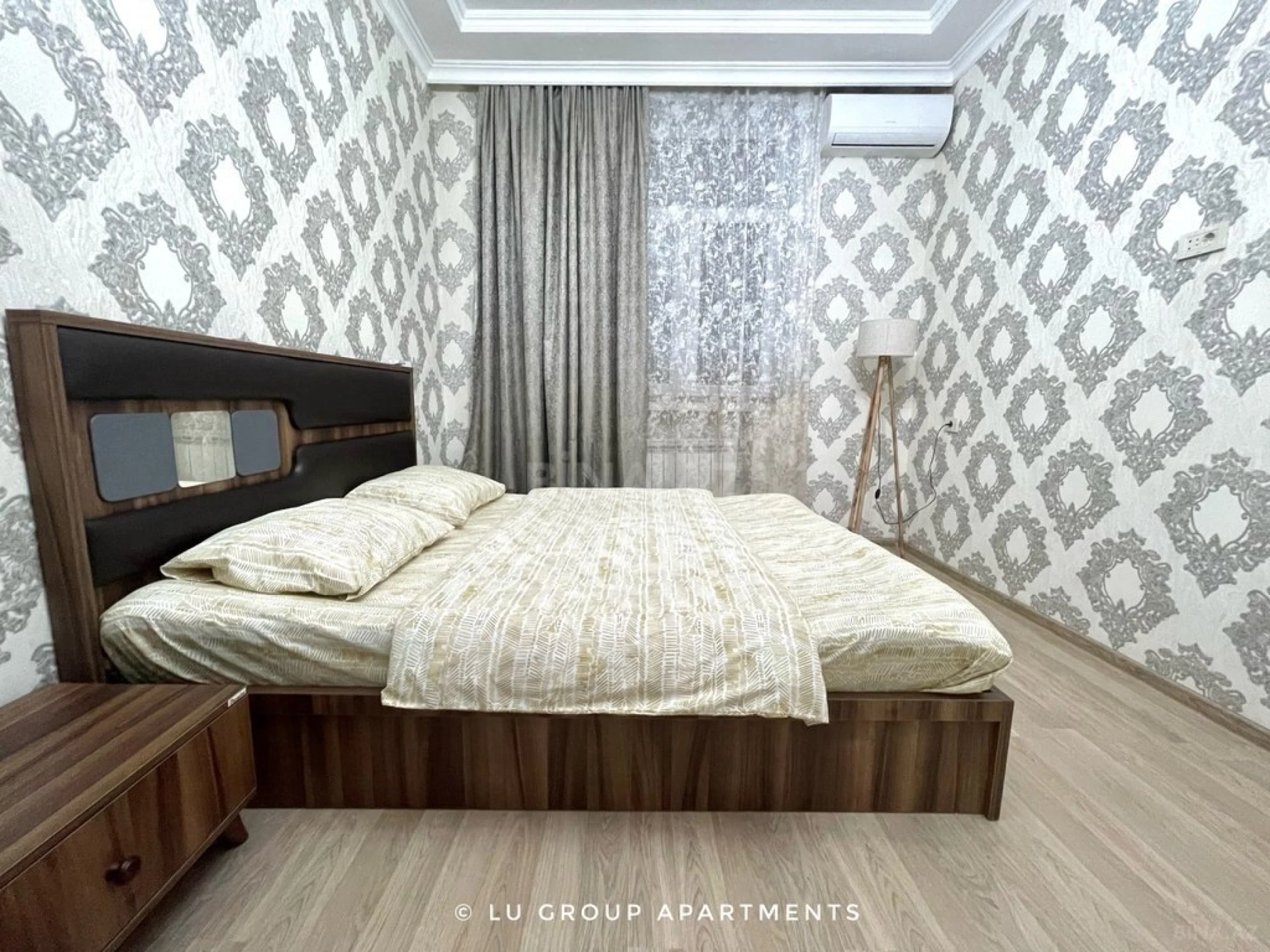 Kirayə verilir 2 otaqlı mənzil 60 m²