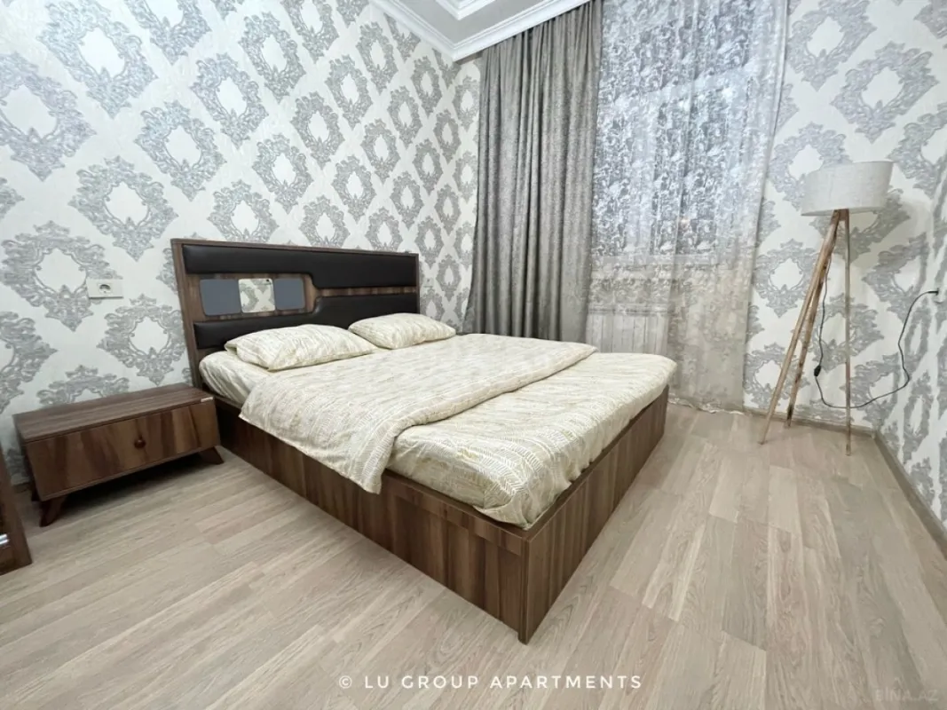 Kirayə verilir 2 otaqlı mənzil 60 m²