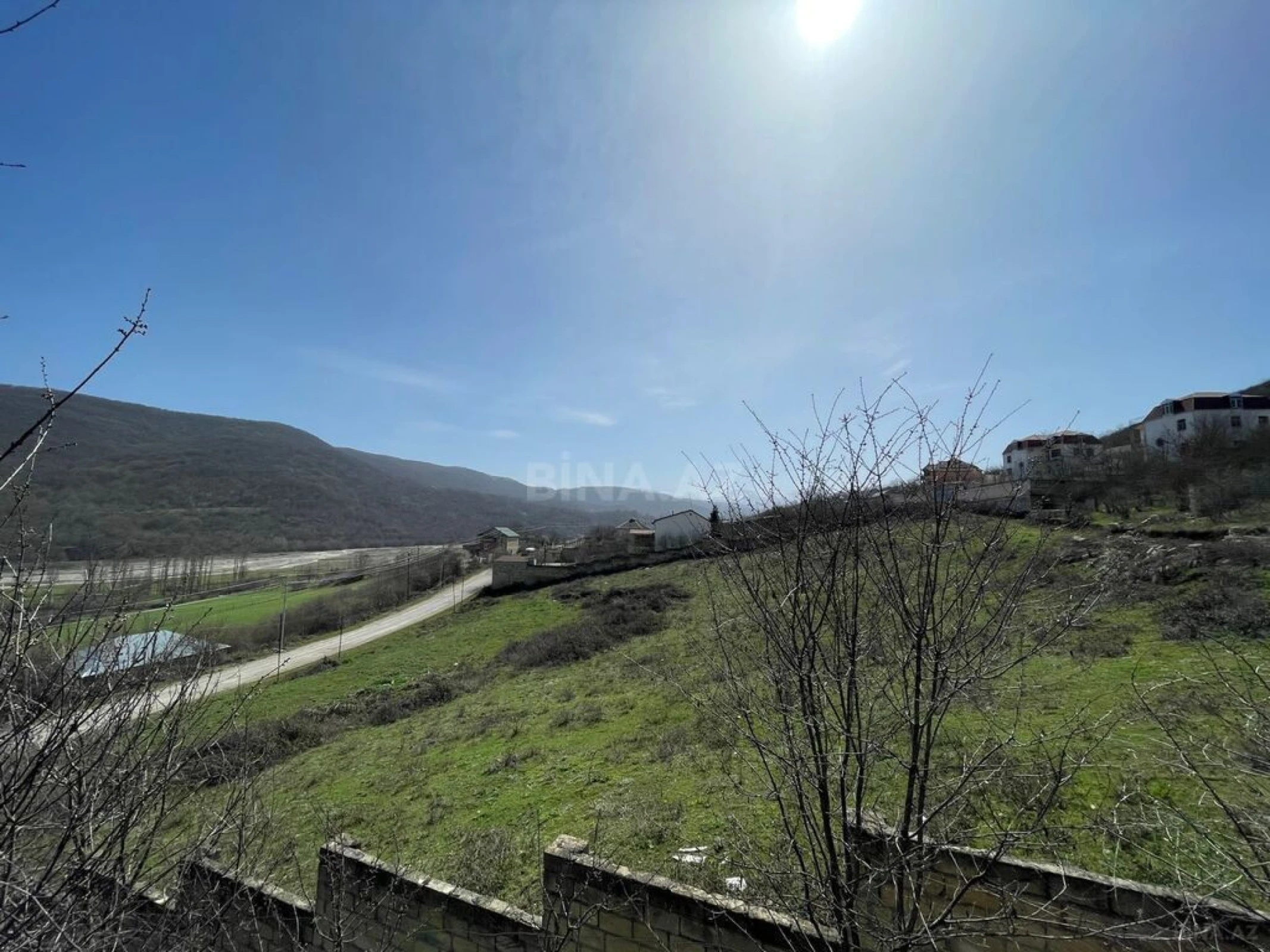 Satılır 4 otaqlı həyət evi 300 m²