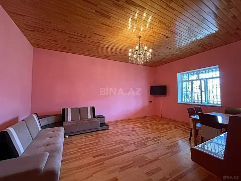 Satılır 4 otaqlı həyət evi 300 m²