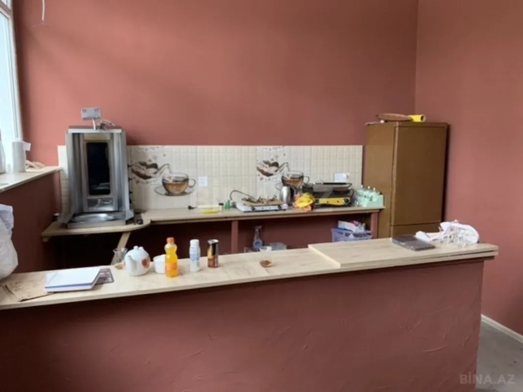 Kirayə verilir obyekt 2000 m²