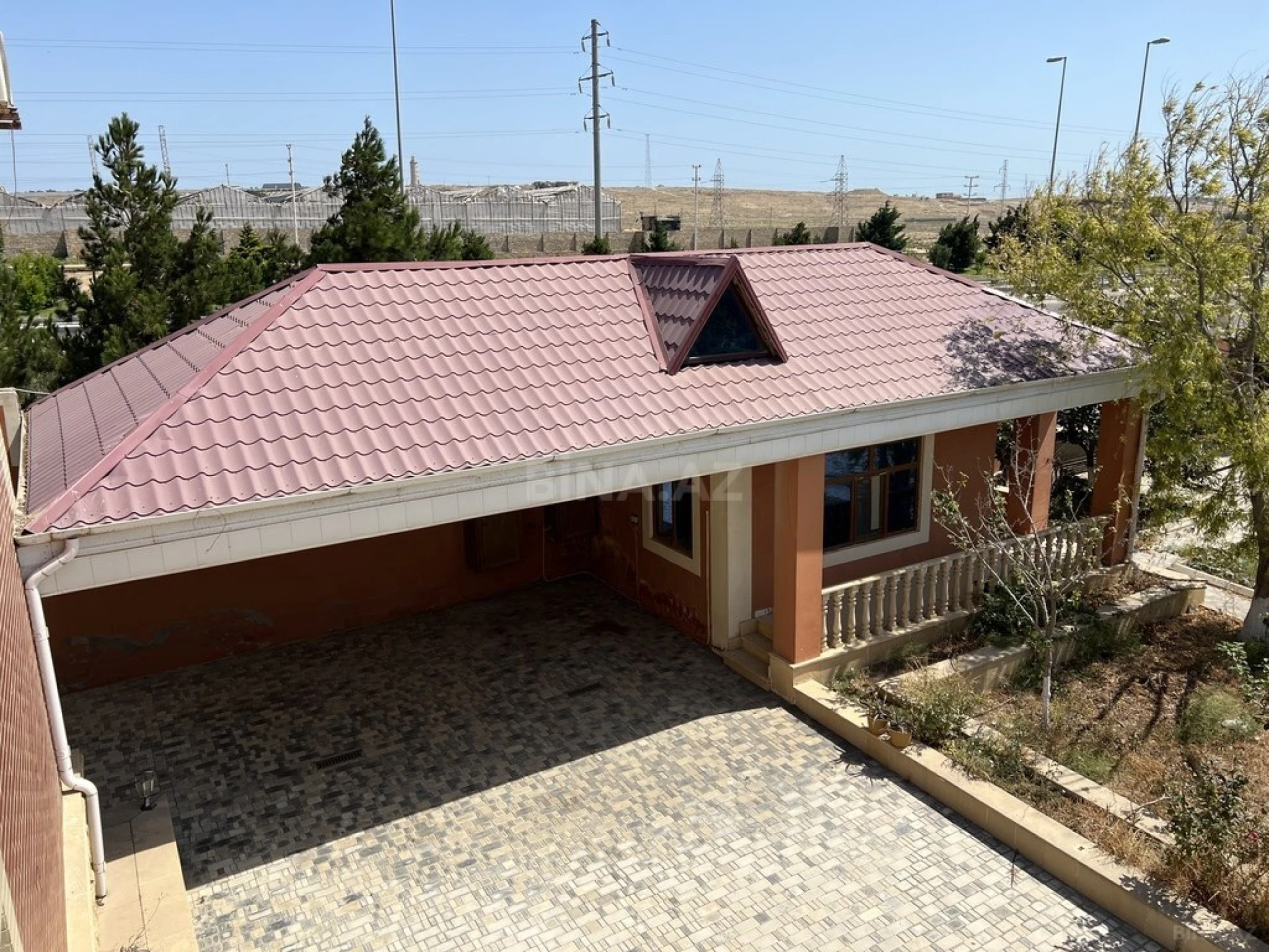 Satılır obyekt 9000 m²