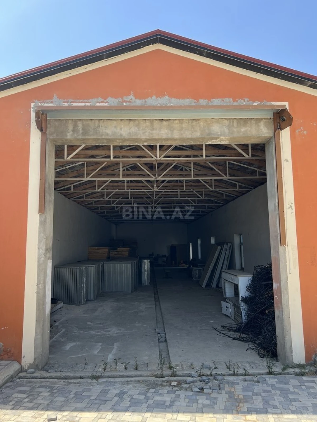 Satılır obyekt 9000 m²