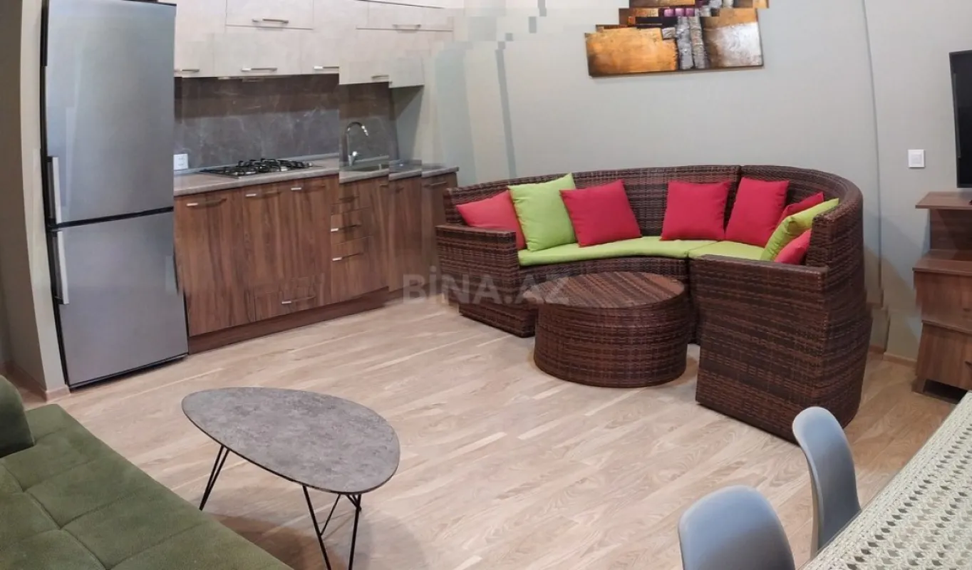 Satılır 3 otaqlı həyət evi 130 m²