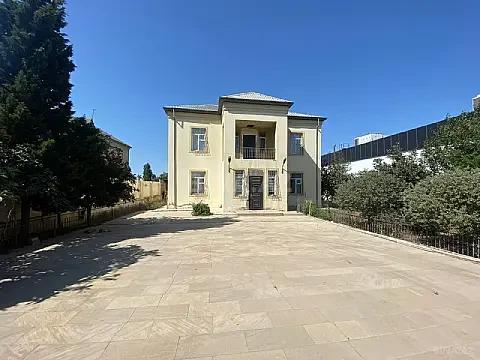 Satılır 6 otaqlı həyət evi 300 m² — Bakı, Hökməli 6 otaq 300.00 m²