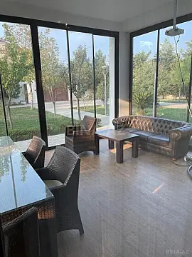 Kirayə verilir 5 otaqlı həyət evi 300 m²