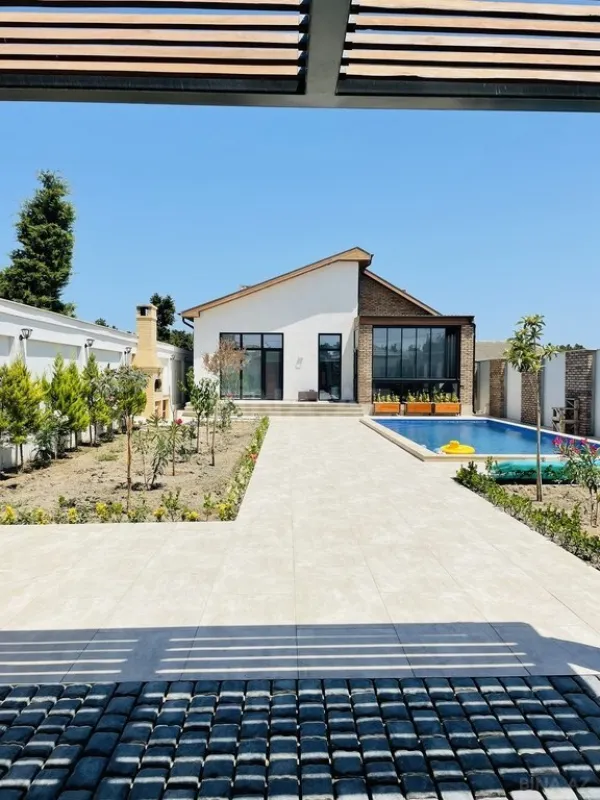 Kirayə verilir 3 otaqlı həyət evi 130 m²