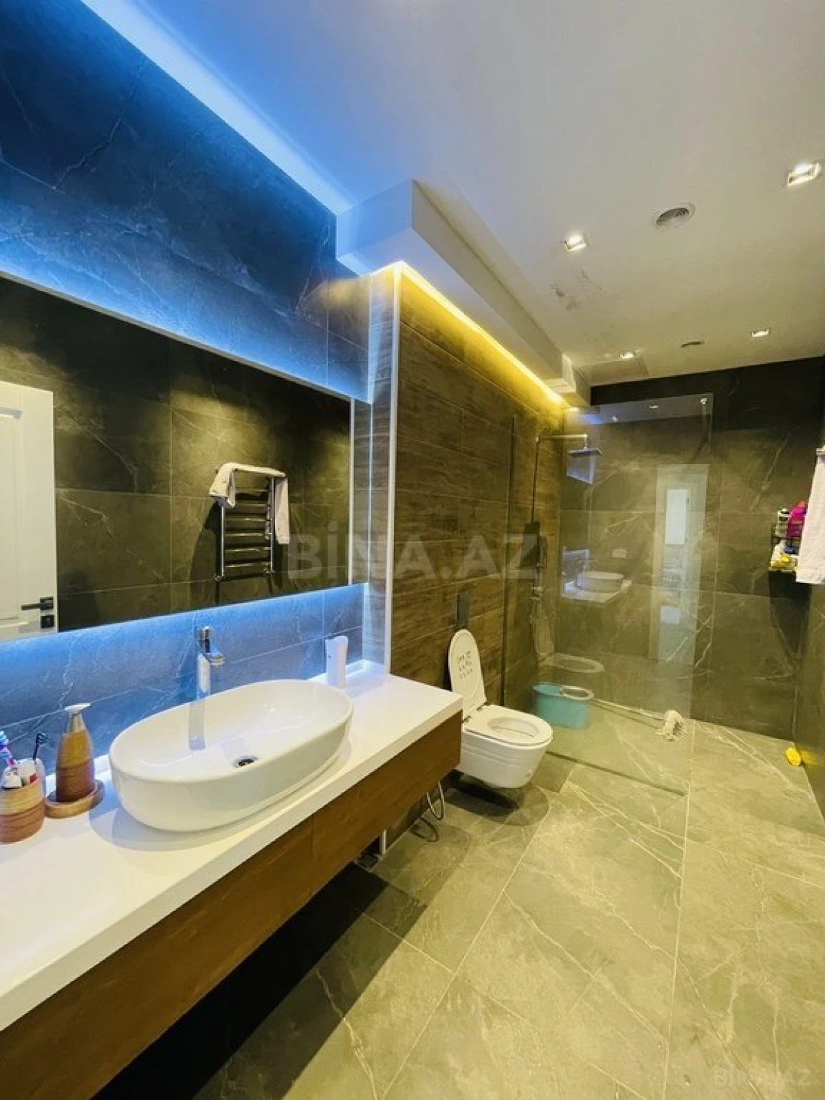 Kirayə verilir 3 otaqlı həyət evi 130 m²