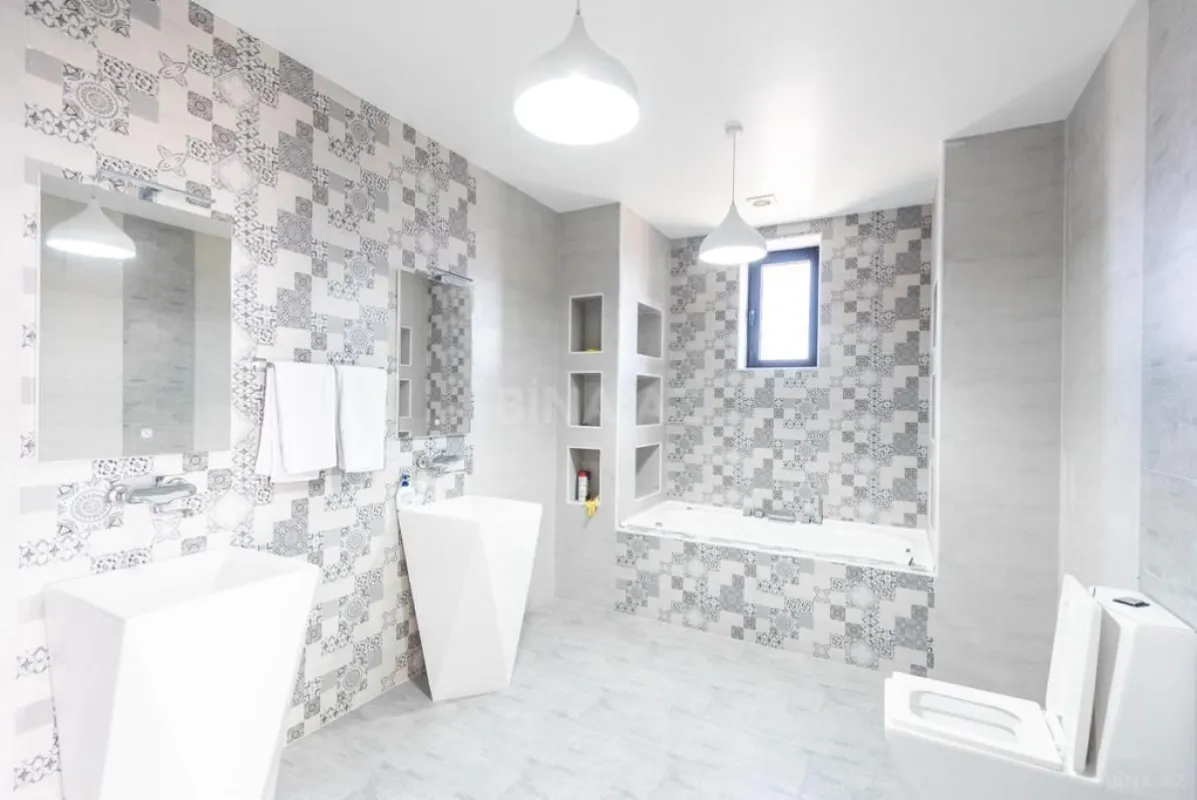 Kirayə verilir 6 otaqlı həyət evi 300 m²