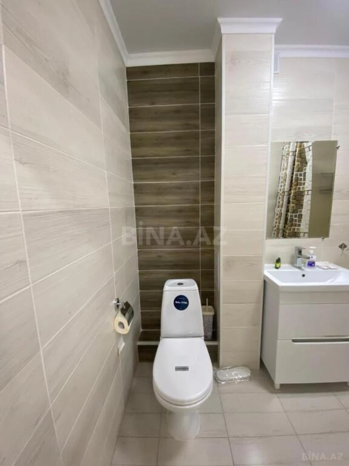 Kirayə verilir 2 otaqlı mənzil 70 m²