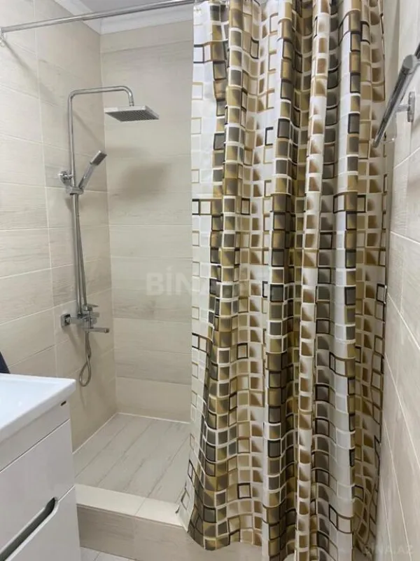Kirayə verilir 2 otaqlı mənzil 70 m²
