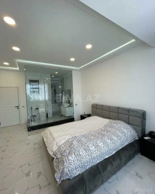Kirayə verilir 6 otaqlı həyət evi 300 m²