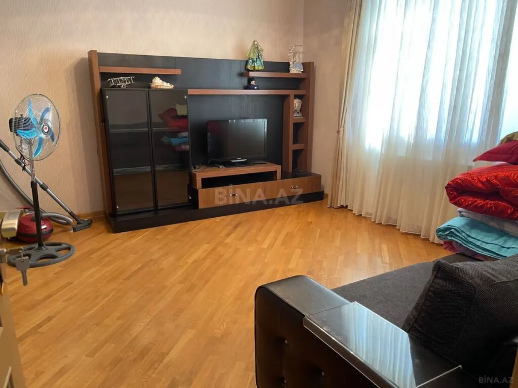 Kirayə verilir həyət evi 400 m²
