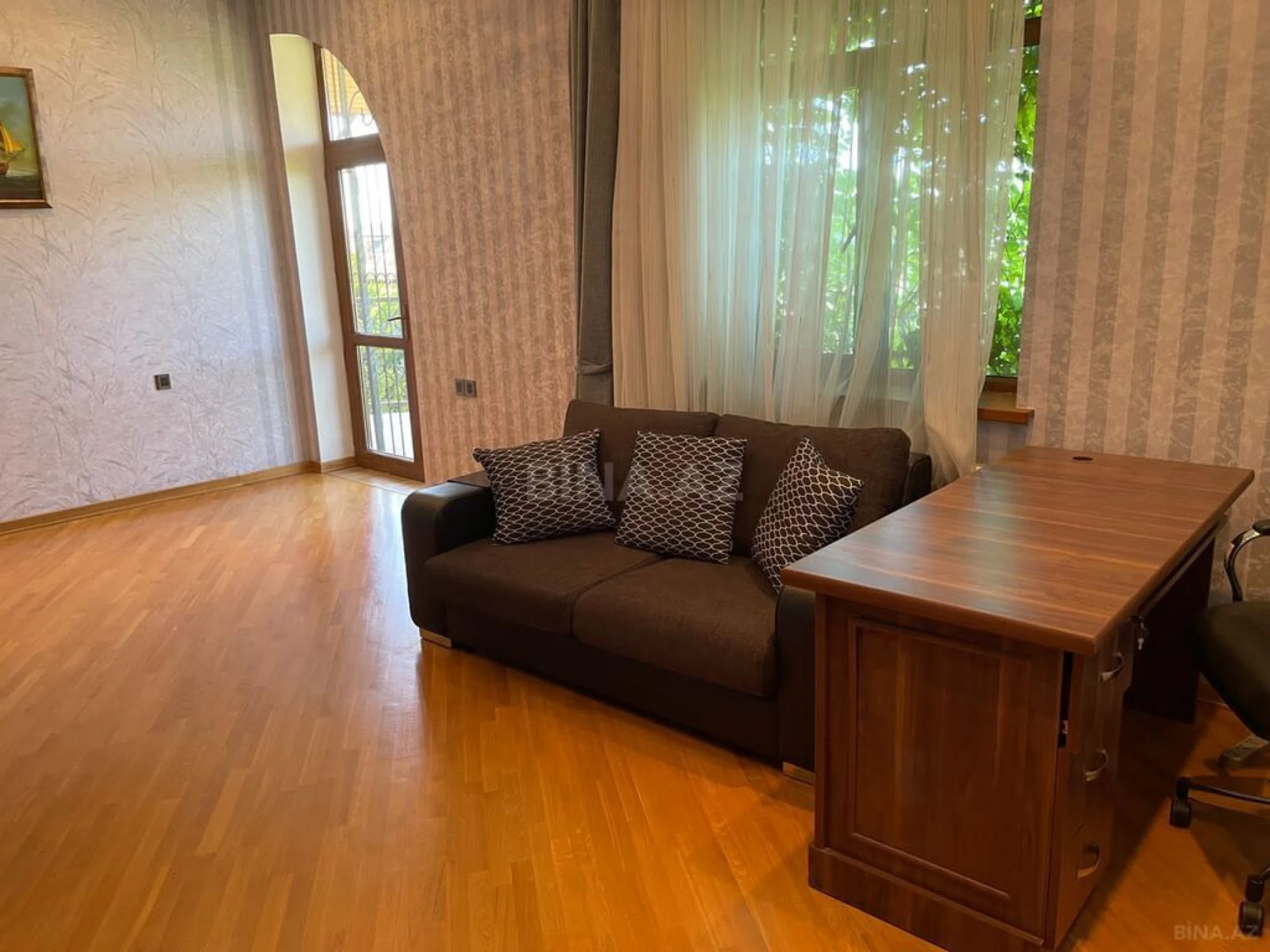 Kirayə verilir həyət evi 400 m²