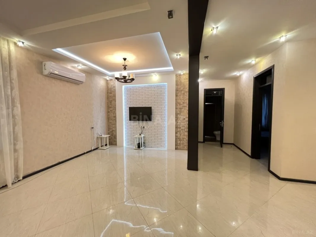Kirayə verilir 5 otaqlı həyət evi 200 m²