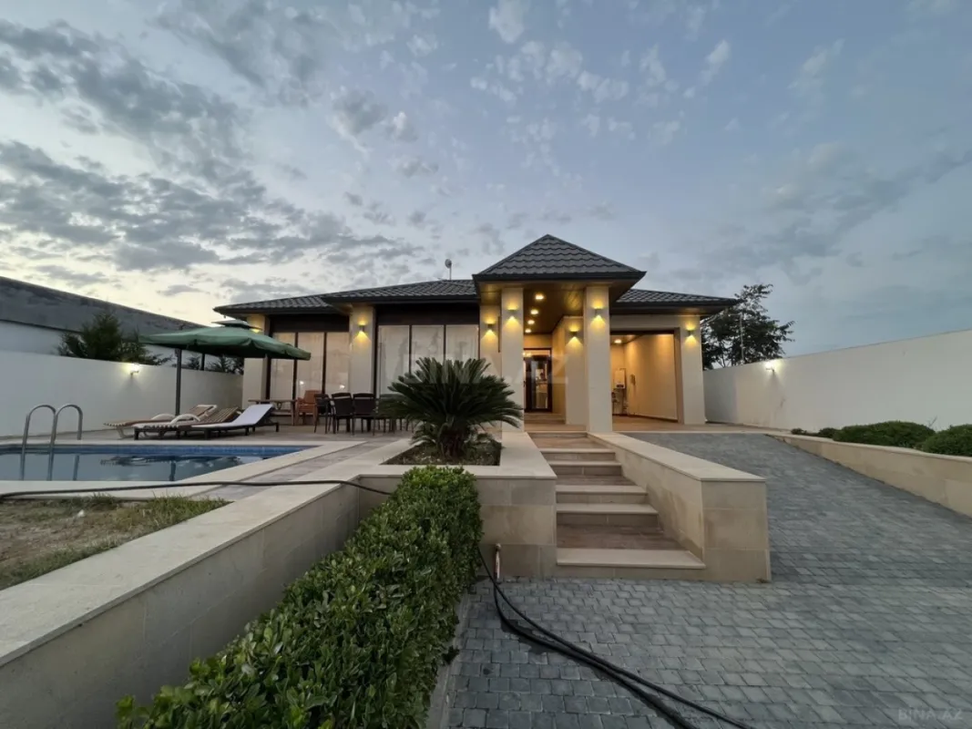 Kirayə verilir 5 otaqlı həyət evi 200 m²