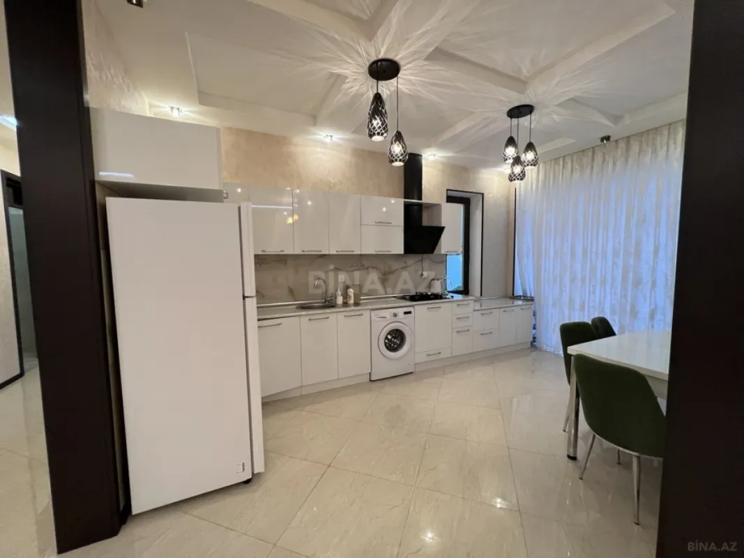 Kirayə verilir 5 otaqlı həyət evi 200 m²
