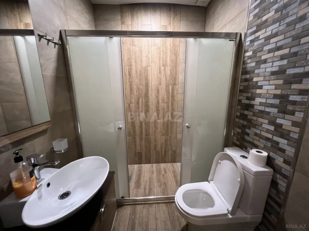 Kirayə verilir 5 otaqlı həyət evi 200 m²