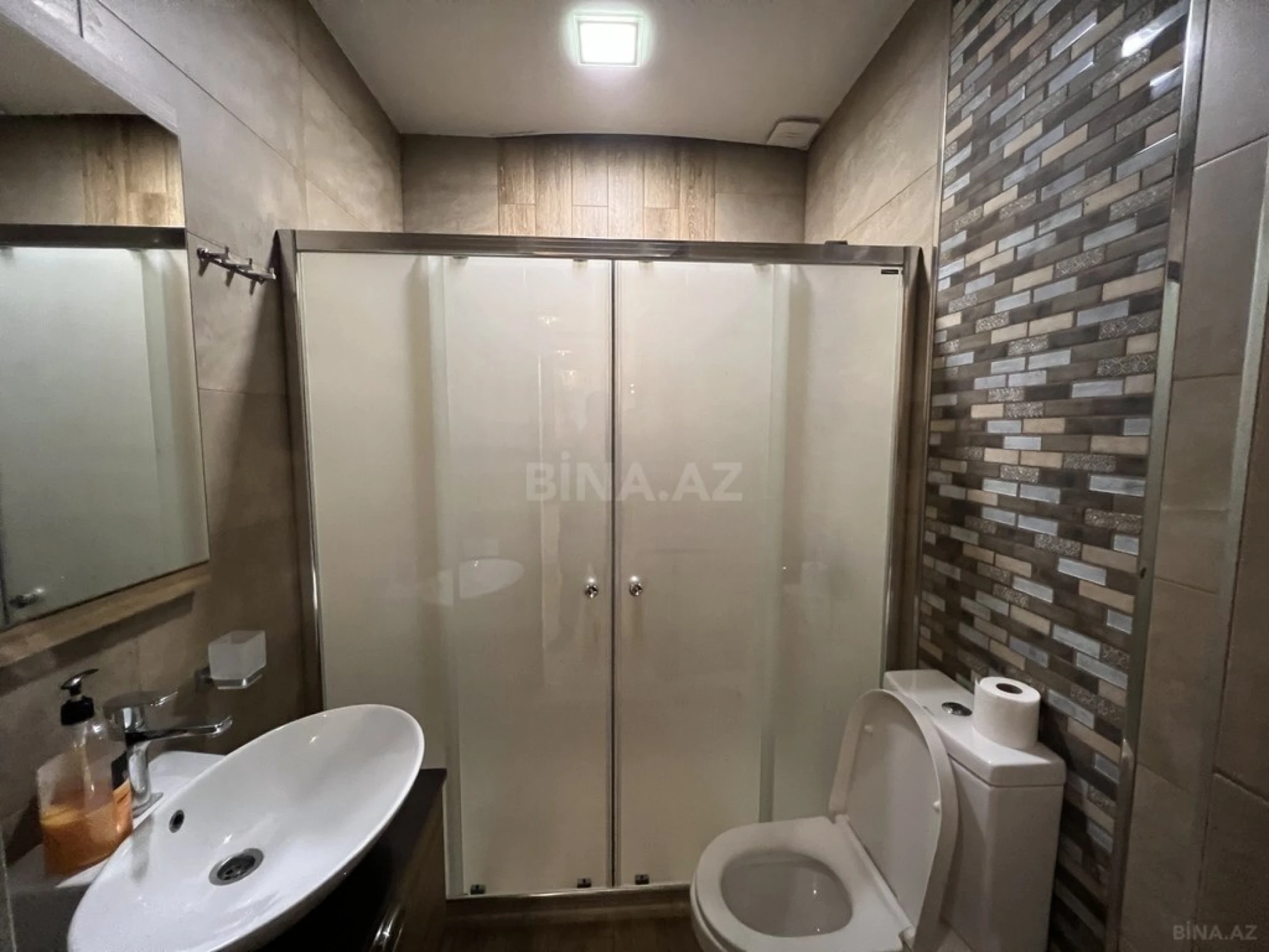 Kirayə verilir 5 otaqlı həyət evi 200 m²