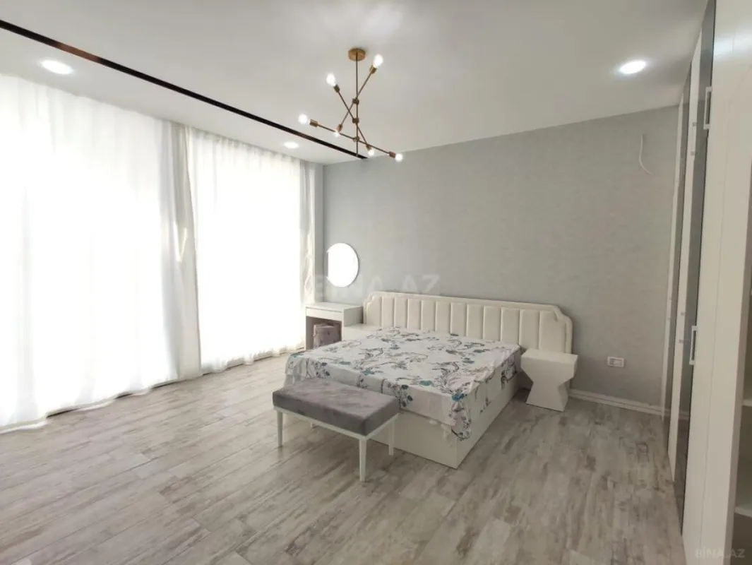 Kirayə verilir 5 otaqlı həyət evi 280 m²