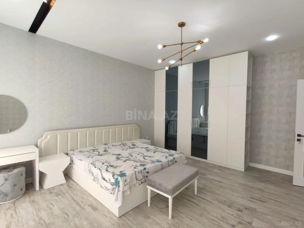 Kirayə verilir 5 otaqlı həyət evi 280 m²