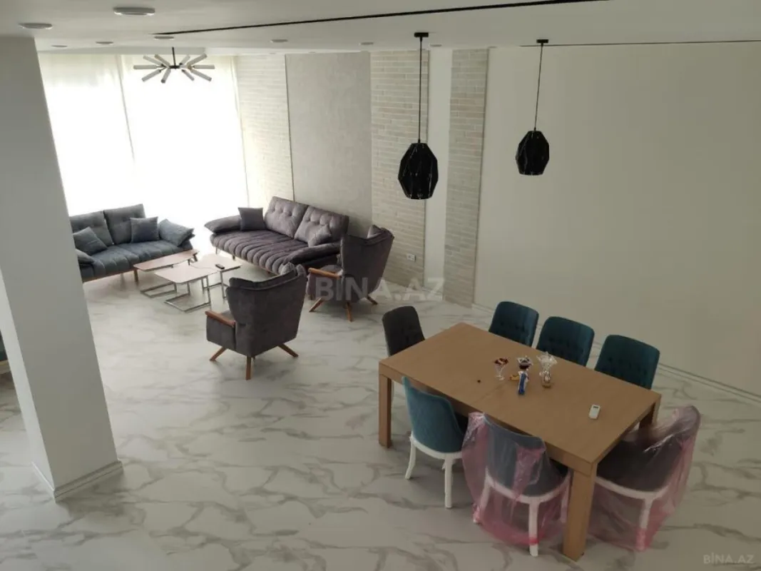 Kirayə verilir 5 otaqlı həyət evi 280 m²