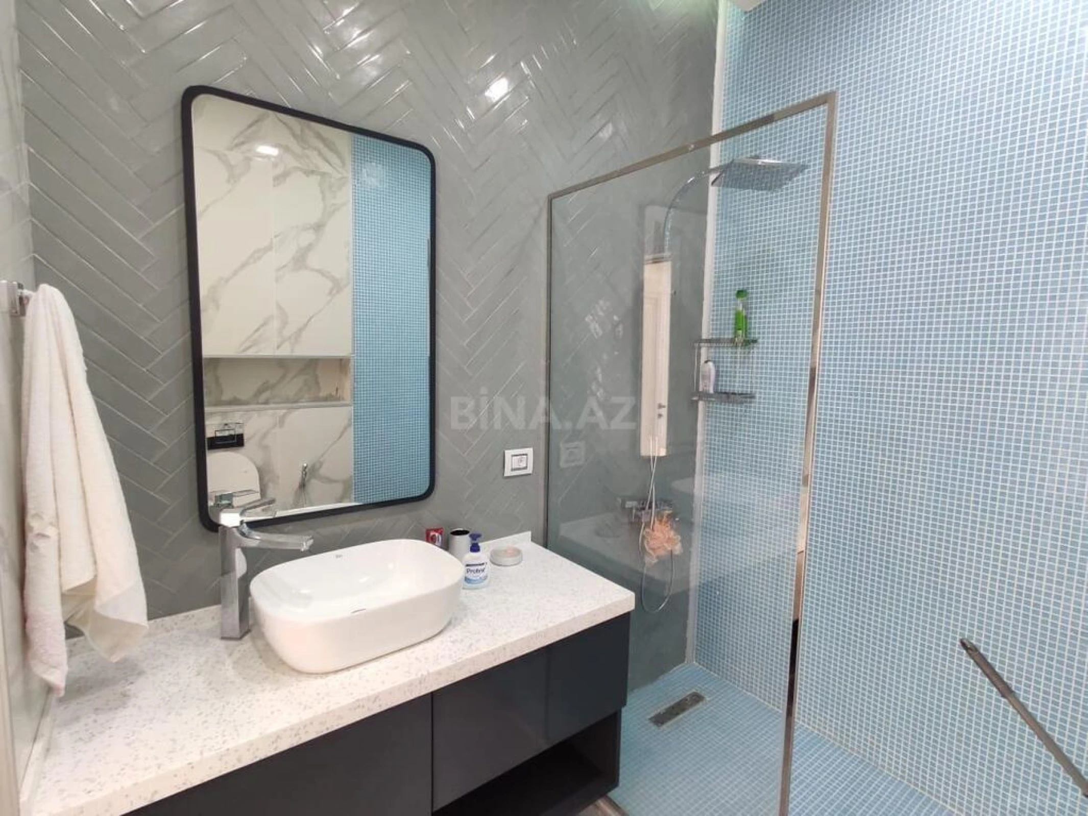 Kirayə verilir 5 otaqlı həyət evi 280 m²