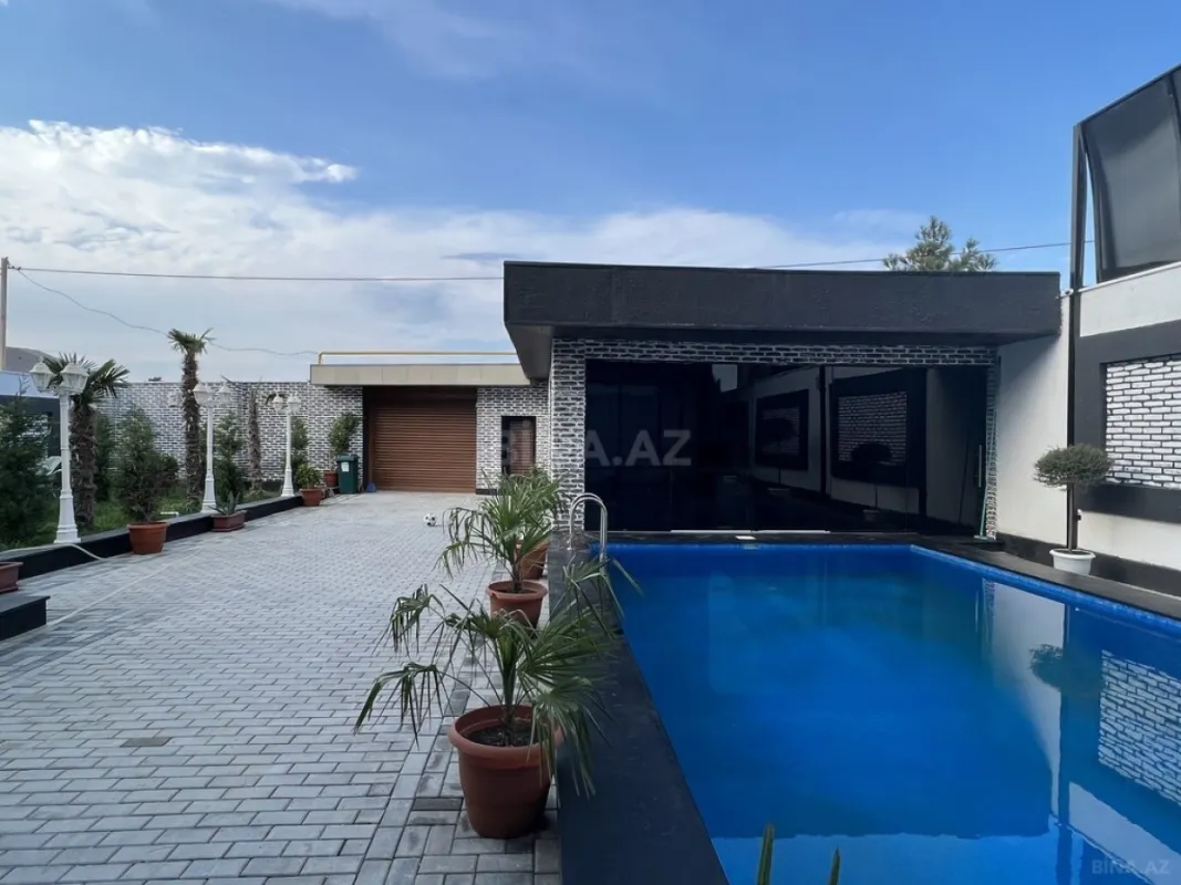 Kirayə verilir həyət evi 290 m²