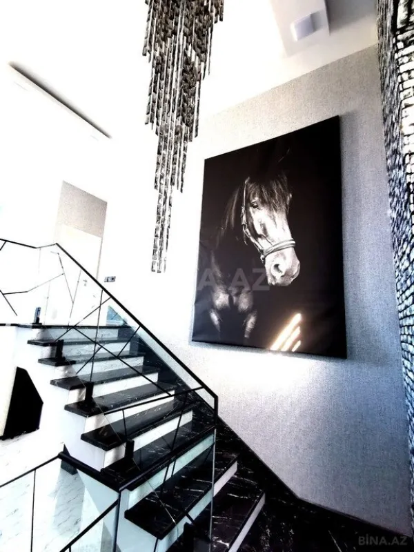 Kirayə verilir həyət evi 290 m²