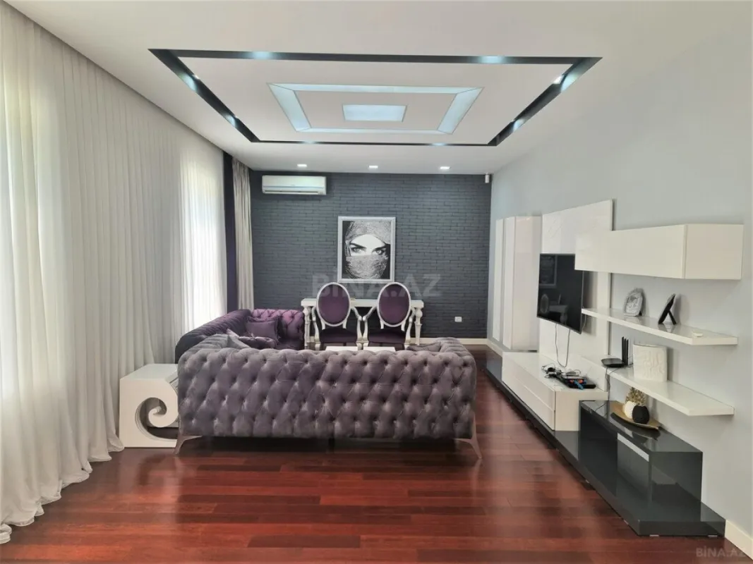 Satılır 5 otaqlı həyət evi 312 m²