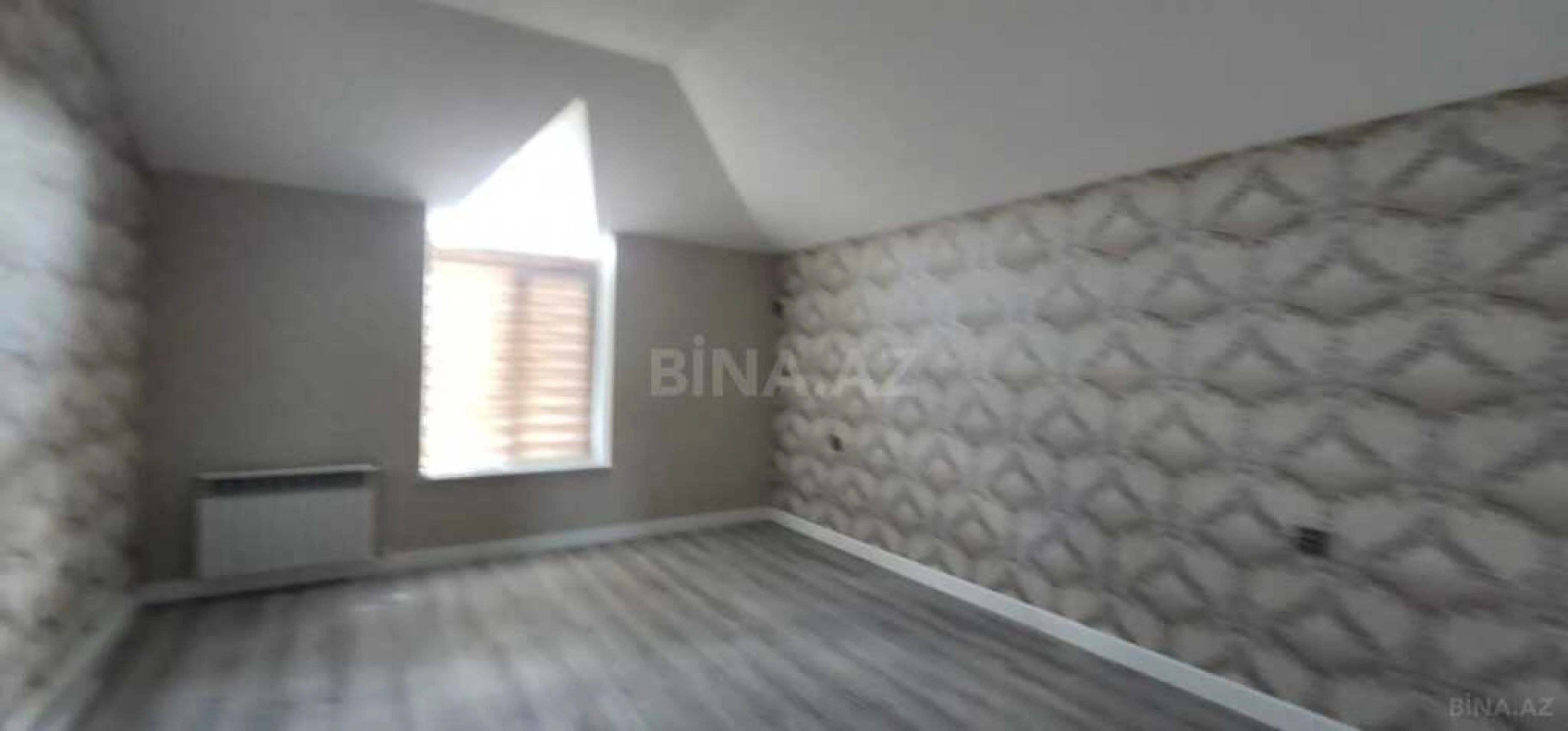 Satılır həyət evi 260 m²