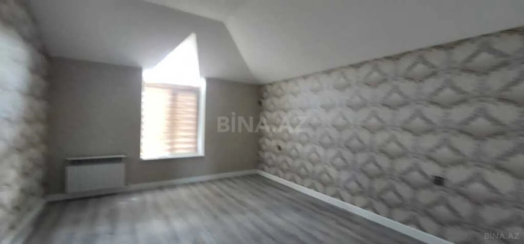 Satılır həyət evi 260 m²