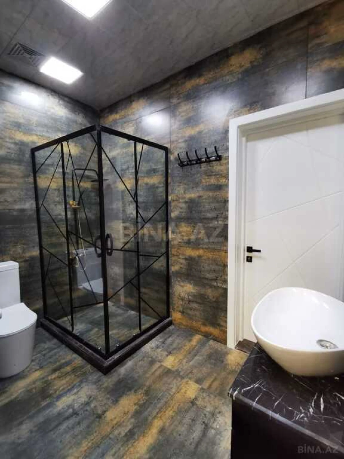 Satılır həyət evi 400 m²